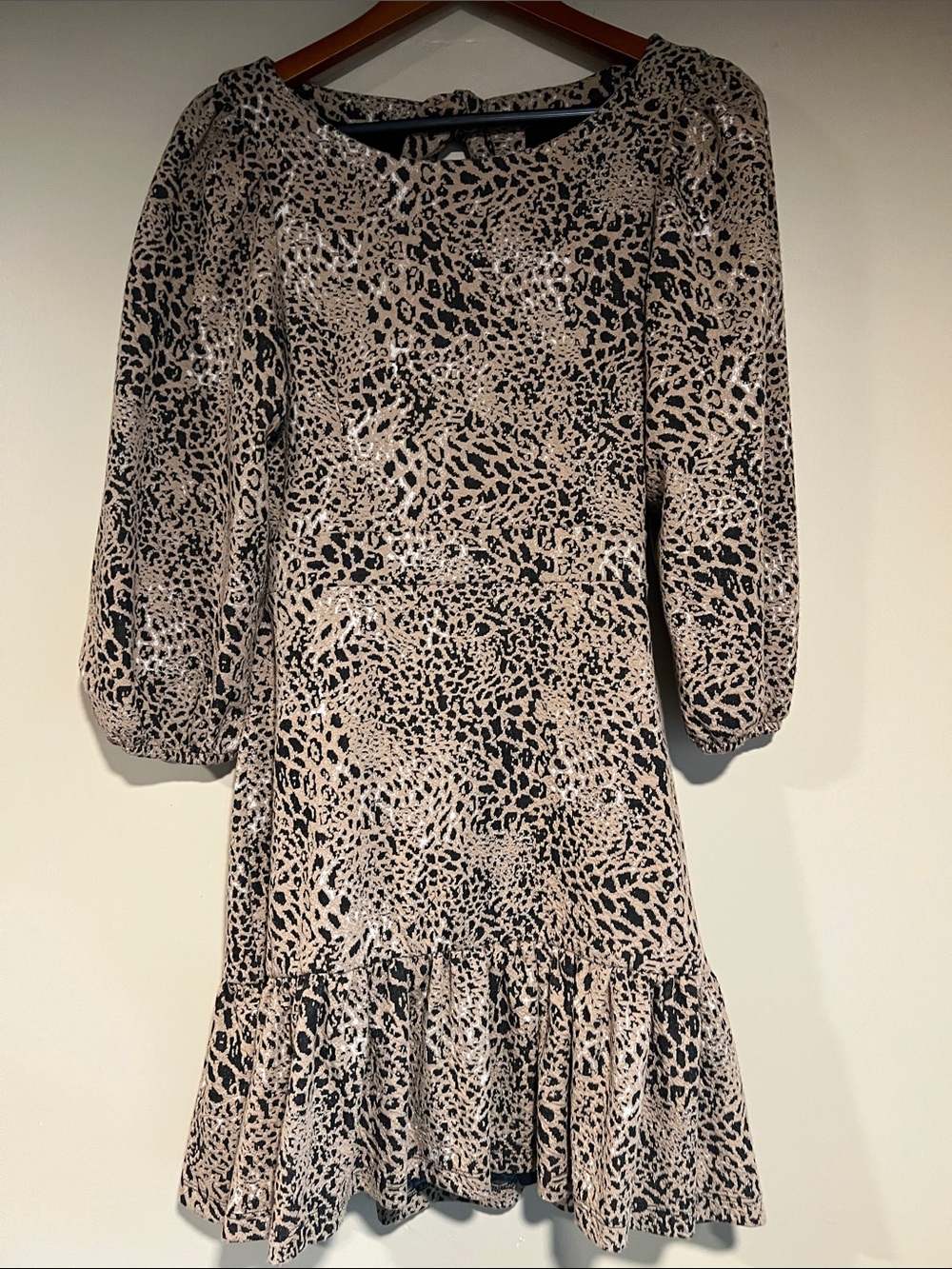 Maeve Leopard Print Puff-Sleeve Dress in Beige and Black